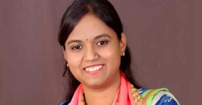 secunderabad-cantonment-mla-lasya-nanditha-died-in-car-accident